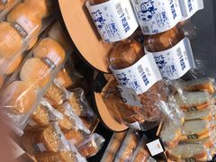 -皇冠幸福里动物奶油生日蛋糕(万达店)