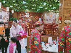 -袁小二大东北铁锅炖(吉祥村总部)