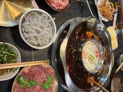 -邓莽子老火锅(中兴路总店)