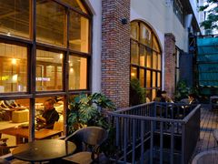 露天位-VESH COFFEE(定西路店)