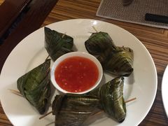 泰式斑斓叶鸡-蜻蜓逐宴全日制西餐厅I古北水镇大酒店