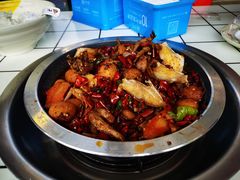 耗儿鱼中-重庆金爪爪特色干锅(大竹林直营店)