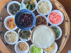 -包整·丝娃娃(一览甲秀楼风景店)