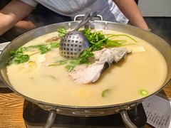 -佬湘楼·27年湘菜(天河都市广场店)
