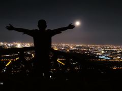 -鬼笑石后山停车场