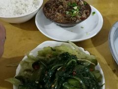 -十一街苍蝇馆子转经消江湖菜(九眼桥十一街店)