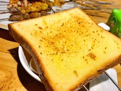 爱上刷鸡蛋的面包片-小核桃品质串店(世茂大道店)