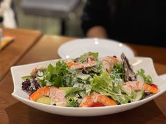 牛油果鲜虾沙拉-UPPER KITCHEN(延安路店)