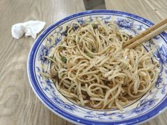 -花溪牛肉米粉(华兴东街店)