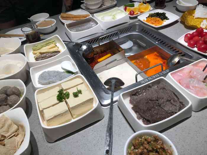 海底捞火锅(新城吾悦广场店)-"海底捞,来到这里之后感觉客户是上帝这