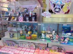 -名创优品(万达广场河东店)