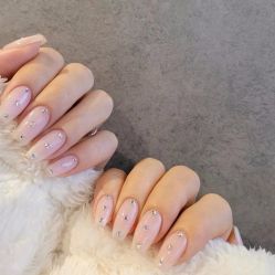 -悦指间美甲美睫