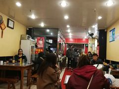 大堂-潘国仙耳光馄饨(黄家阙路店)