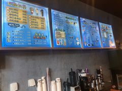 -杨小贤(东融国际影城店)