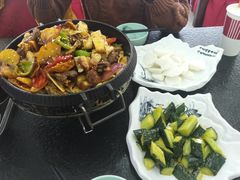 -撒拉人家.酸菜牦牛肉火锅