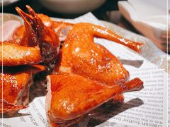 -蝴蝶里·粤菜·点心(滨江龙湖店)