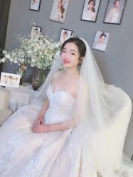 -艾米丽婚纱礼服