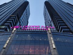 -双子楼大酒店(城开国际写字楼店)
