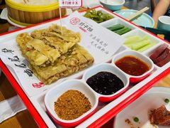 -肘子酥·天津菜·特色捞面(德云社店)