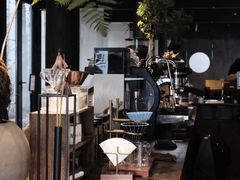 大堂-Metal hands·铁手咖啡