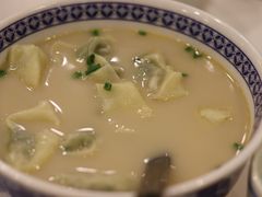 八仙桥黄鱼馄饨-南八仙·老上海味道(南京东路店)