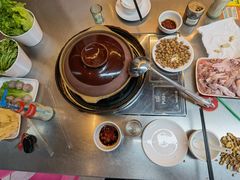 -胡须佬鸡煲四季火锅店(石厦西村直营店)