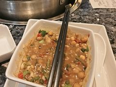 -一席地·本地鸡窝·杭帮鸡火锅(萧山银隆百货店)