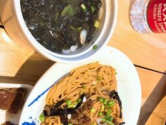 -玖鲜小笼(中山广场店)