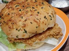-必胜客(新中纬店)