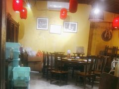 -富正毅三下锅·湘西韵味(天门山索道店)