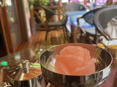 -月亮眼花园餐厅书吧酒吧