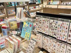 -茑屋书店(天目里店)