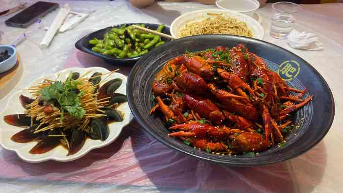 肥肥蝦莊·金牌油燜大蝦(南湖平安路店)-