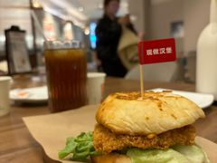 -必胜客(欢乐颂店)