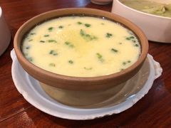 -虹泥小厨(南国花园总店)