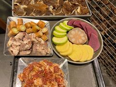生烤五花肉-塘屋烧烤·云南火塘烧烤品牌(新亚洲店)