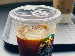 -星巴克(杭州湖滨银泰E区店)