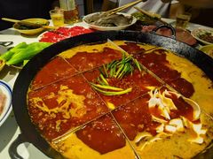 -岗上渣渣老火锅(两路口店)