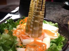 -湊湊火锅·茶憩(新中关购物中心店)