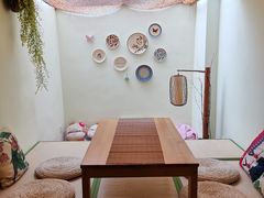 -小草屋轰趴馆别墅派对新场团建家庭聚会