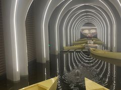 -涨巢·潮玩水疗局