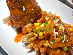 特色松鼠鱼（苏州招牌菜）-姑苏家宴·苏帮菜·松鼠桂鱼(苏州总店)