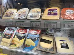 -绿叶子超市(公园大道店)