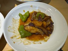 -关东小磨东北菜(上海长风大悦城店)