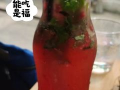 -Mark&Mars Restaurant