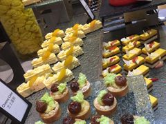 -海口绿发希尔顿酒店-田园汇自助餐·三文鱼·海鲜