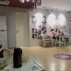 -南京健丽·去眼袋医疗美容机构