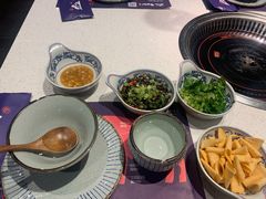 -牛村来人潮汕牛肉火锅(西单店)