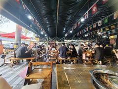 -正南齊北重庆老火锅(光华村直营店)