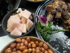 -小饕荟雅安贡椒鱼鲜馆(广福桥店)